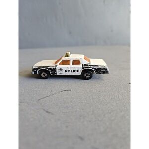 Matchbox Plymouth Gran Fury Superfast No. 10 Police Car White 1979 England Retro